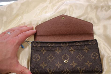 replica sarah louis vuitton wallet|louis vuitton monogram canvas wallet.